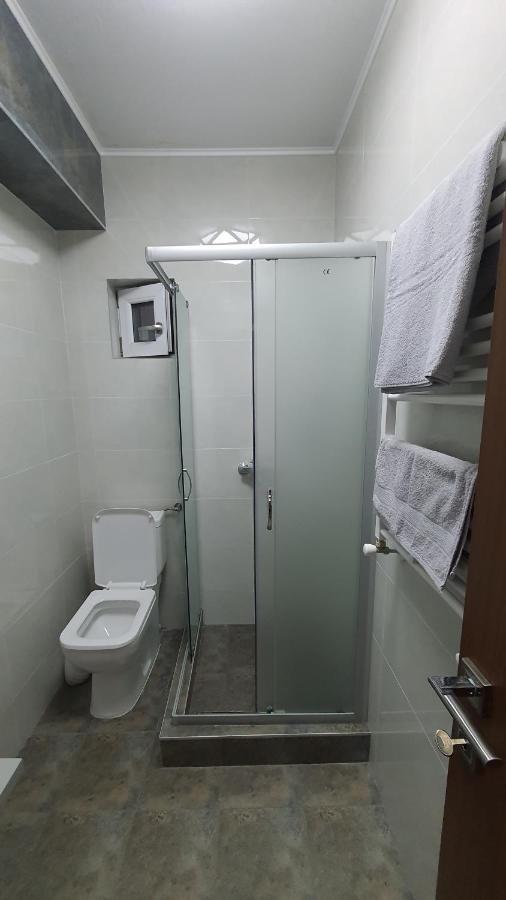 Cazare Spital Fundeni Bukarest Kültér fotó