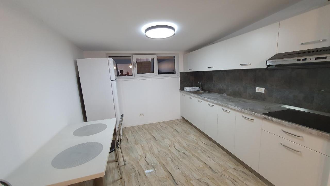Cazare Spital Fundeni Bukarest Kültér fotó